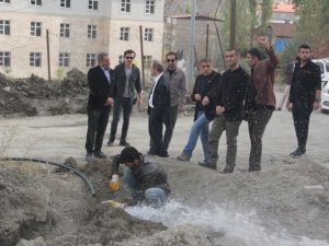 Hakkari Belediyesi’nin hizmet ağı sürüyor