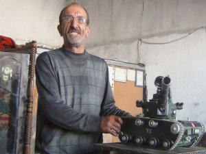 Cumhurbaşkanı Erdoğan’a maket tank