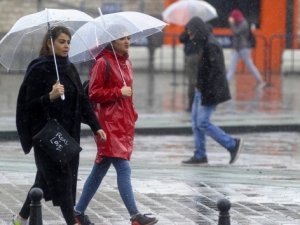 Meteoroloji'den gök gürültülü sağanak yağış uyarısı