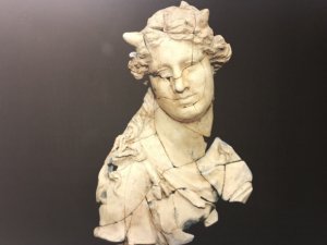 2300 yıllık kaleden tarih fışkırdı