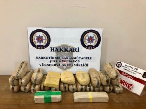 Yüksekova'da 13 kilo 200 gram eroin ele geçirildi