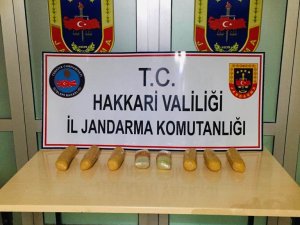 8 paket halinde 4 kilo eroin ele geçirildi