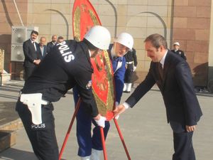 Hakkari’de 10 Kasım Atatürk’ü anma etkinlikleri