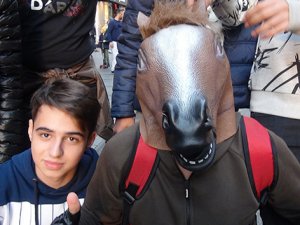 “Annem, ‘Seni doğuracağıma at doğursaydım