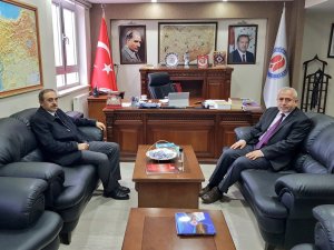 Başkan Epcim’den Rektör Pakiş’e ziyaret