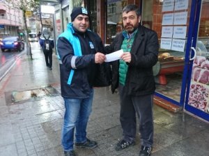 Çöpte bulduğu 35 bin TL'lik çeki sahibine teslim etti