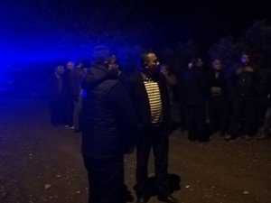 Cinnet getiren baba eşini ve çocuklarını vurdu!