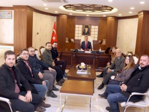 Akademisyenlerden vali Akbıyık'a ziyaret
