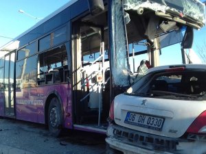 Trafik kazası; 6 yaralı