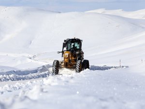 264 yerleşim yeri yolu ulaşıma kapandı