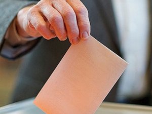 Seçimlere 13 parti katılacak