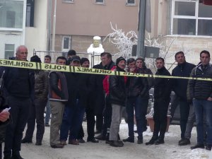 Aileler çatıştı ölü ve yaralılar var