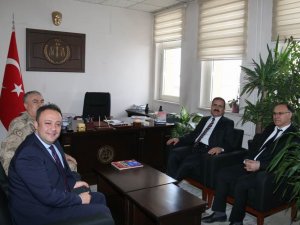 Vali Akbıyık, ağır ceza mahkemesi başkanlarını ziyaret etti