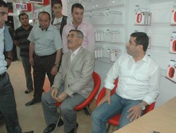 Demirtaş işyeri açılışı yaptı