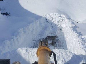 Hakkari’de 11 yerleşim yeri yeniden kapandı