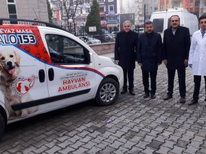 Hayvan ambulansı hizmete girdi