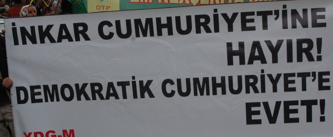 İnkar CUMHURİYETİ'ne Hayır Yürüyüşü