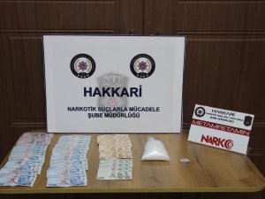 Hakkari Depin'de uyuşturucu ele geçirildi
