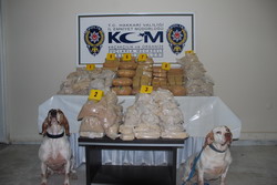 209 KİLO EROİN ELE GEÇİRİLDİ