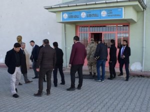 Okul müdürüne silahlı saldırı