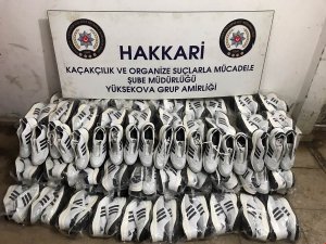 115 çift gümrük kaçağı ayakkabı ele geçirildi