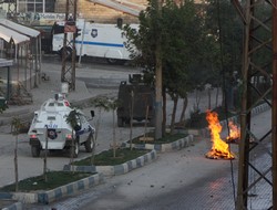 Panzerin altında ses bombası patladı