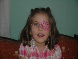 Hatice'nin iyileşmesi sizlerin elinde