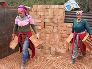 Çoğu kişi için zor ama onlar severek yapıyor