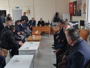 Çukurca’nın AK Parti’li başkanı tebrikleri kabul etti