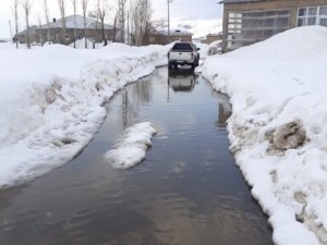 Yüksekova sular altında kaldı!