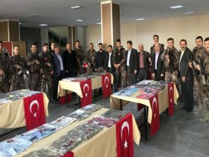 Hakkari'de 205 şehidin emanetlerine yoğun ilgi