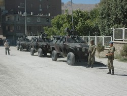 Genelkurmay Başkanı Necdet Özel Hakkari'de