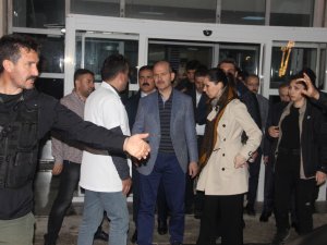Bakan Soylu Hakkari'de yaralıları ziyaret etti