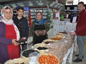 Yüksekova’da Ramazan yoğunluğu