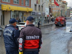 Belediye'den hummalı temizlik mesaisi