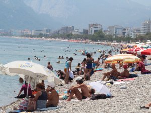 Termometreler 42 dereceyi gösterdi