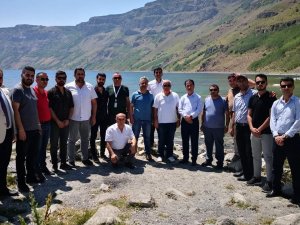 Iraklı turizmcilerden Tatvan’a ziyaret