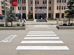 Hakkari'de "Önce Yaya Uygulaması"