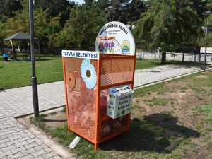 Basket potalı geri dönüşüm kutuları bırakıldı