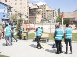 Denetimli serbestlik yükümlülerinden çevre temizliği
