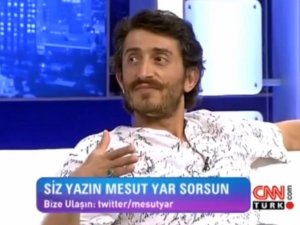 Ünlü sanatçı Keçeci esnafa sahip çıktı