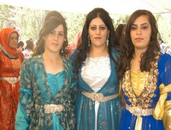 8-9 ekim 2011 yılı Hakkari düğünleri