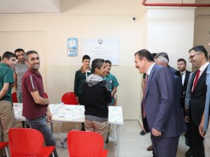 Vali Akbıyık, aşure etkinliğine katıldı