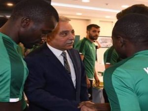 VALİYE DOĞUM GÜNÜ SÜRPRİZİ!