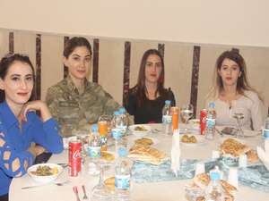 Vali Akbıyık, şehit ve gazi aileleri ile bir araya geldi