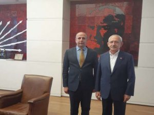 Hakkari CHP’de ani görev değişikliği