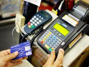 Çalıntı kartla işlem yapan esnaf yandı...