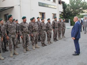 Hakkari'ye gelen Polisler için kurban kesildi
