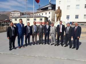 Hakkari’de ilk defa muhtarlar günü kutlandı