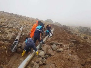 Hakkari 3500 rakımda içme suyu çalışması